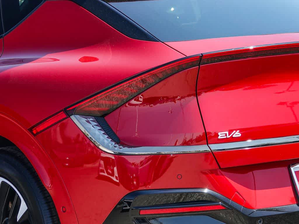 Thumbnail: 2023 Kia EV6 - 7