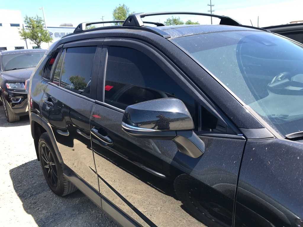 Thumbnail: 2022 Toyota RAV4 - 5