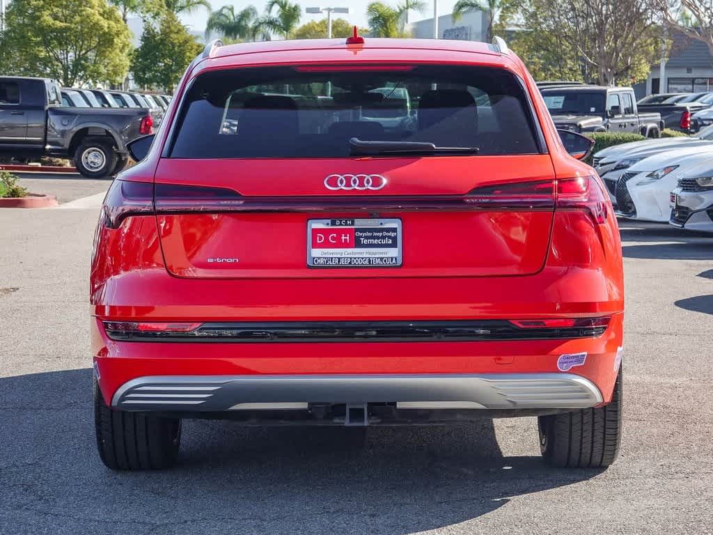 Thumbnail: 2019 Audi e-tron - 5