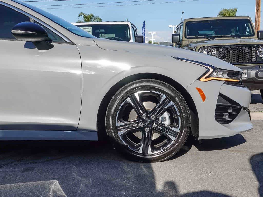 Thumbnail: 2021 Kia K5 - 9