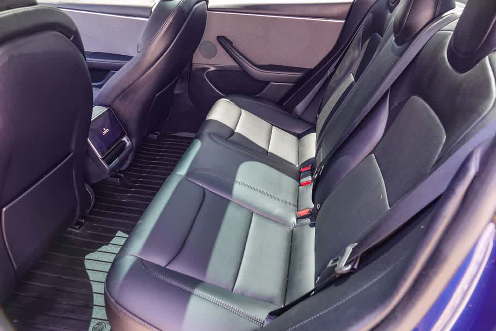 Thumbnail: 2024 Tesla Model 3 - 16