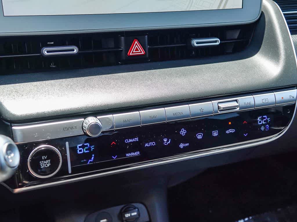 Thumbnail: 2024 Hyundai Ioniq 5 - 21