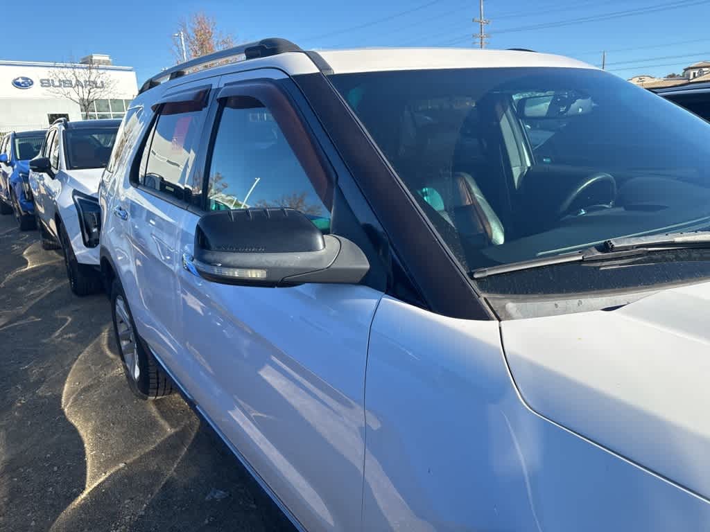 Thumbnail: 2012 Ford Explorer - 4