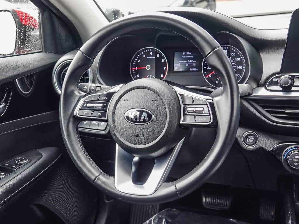 Thumbnail: 2021 Kia Forte - 14