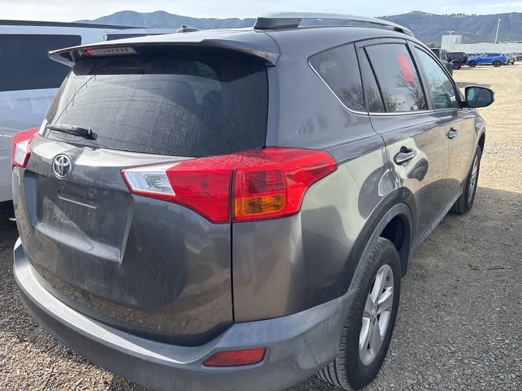 Thumbnail: 2014 Toyota RAV4 - 6