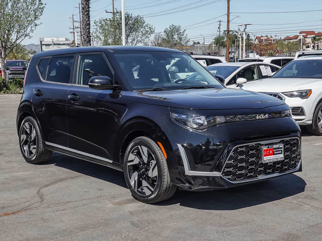 Thumbnail: 2023 Kia Soul - 3