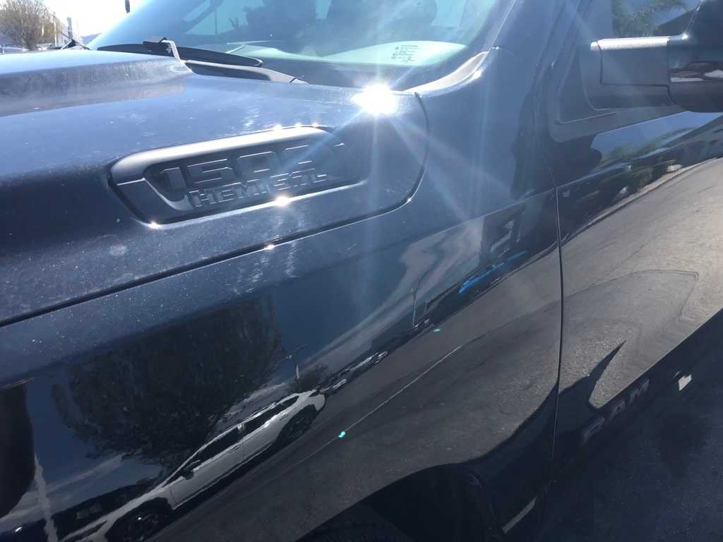 Thumbnail: 2022 RAM 1500 - 3