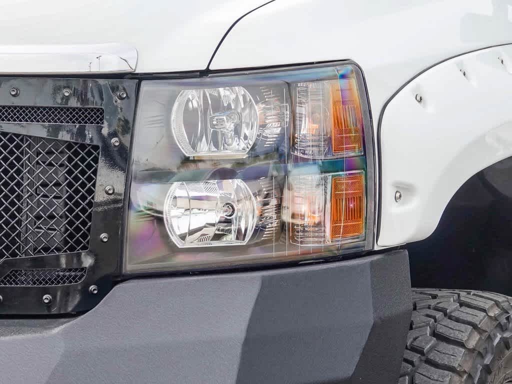 Thumbnail: 2011 Chevrolet Silverado 2500 - 9