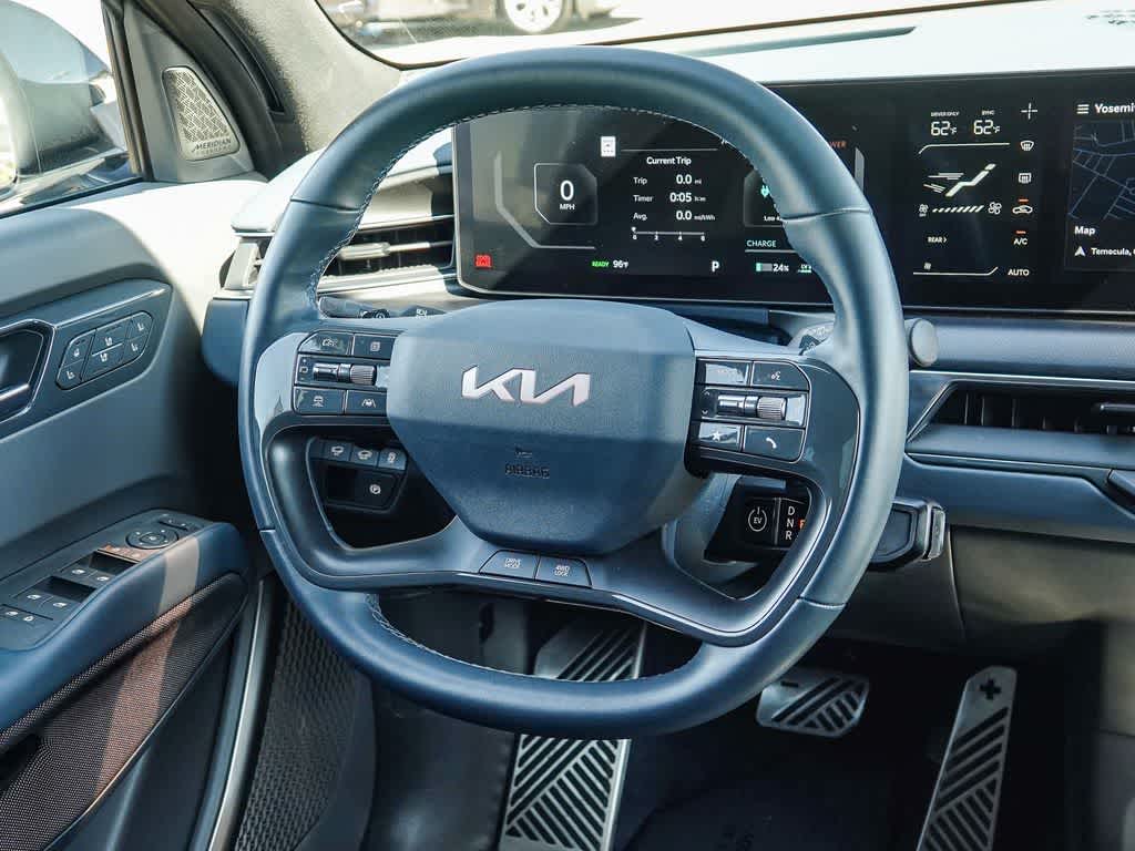 Thumbnail: 2024 Kia EV9 - 14