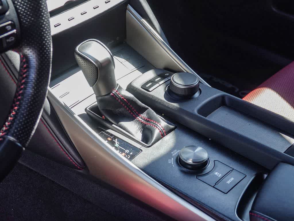 Thumbnail: 2020 Lexus IS - 18