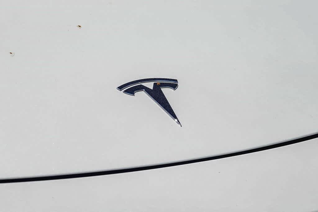 Thumbnail: 2020 Tesla Model Y - 4