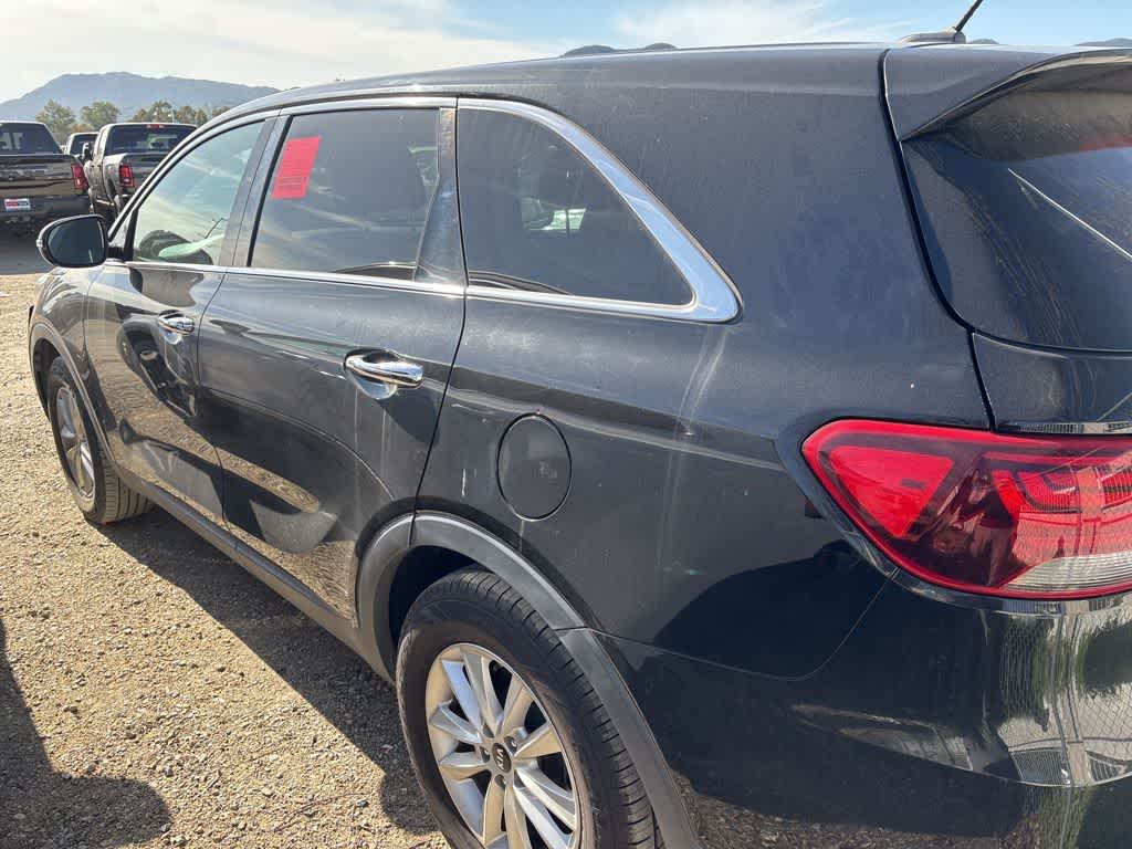 Thumbnail: 2019 Kia Sorento - 6