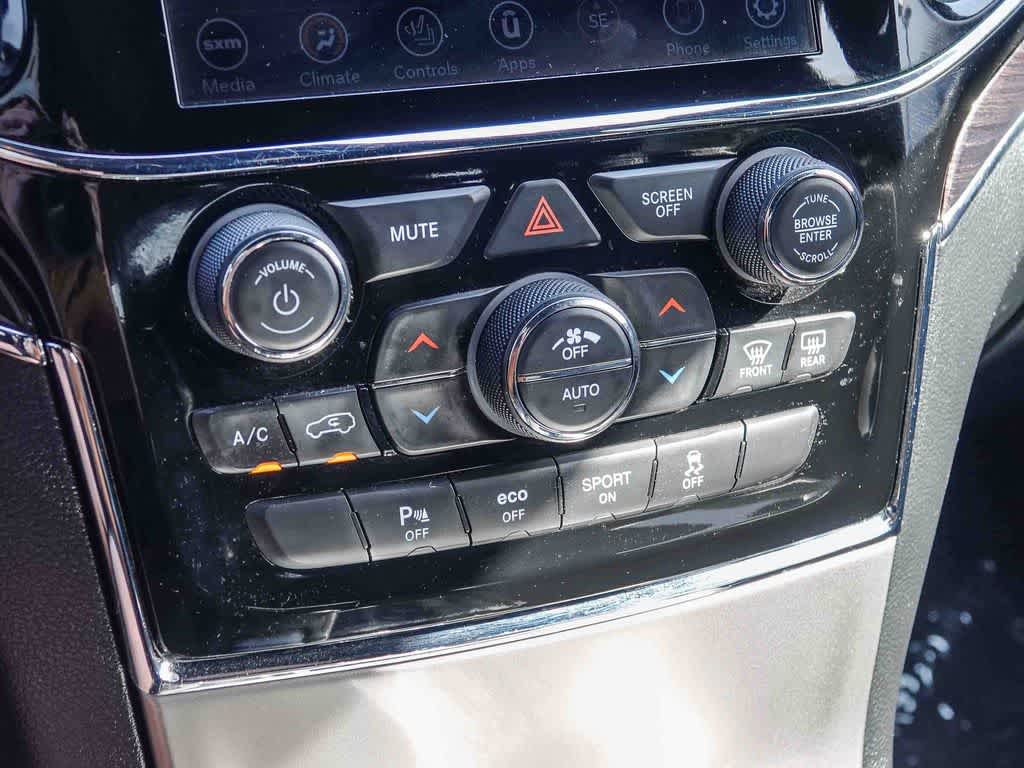 Thumbnail: 2021 Jeep Grand Cherokee - 20