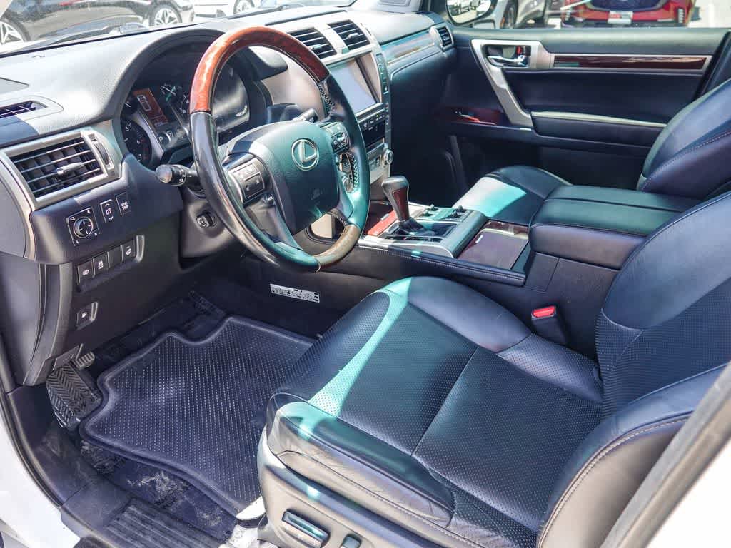 Thumbnail: 2018 Lexus GX - 15
