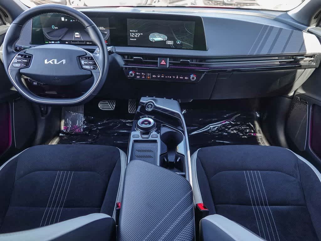 Thumbnail: 2023 Kia EV6 - 11