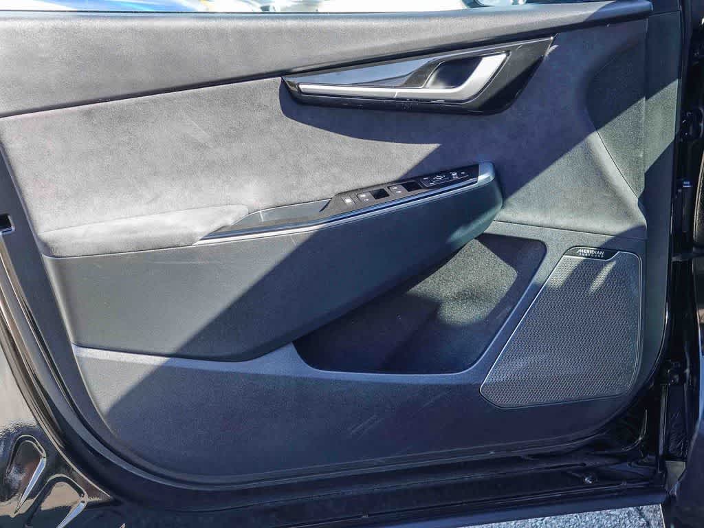 Thumbnail: 2023 Kia EV6 - 19