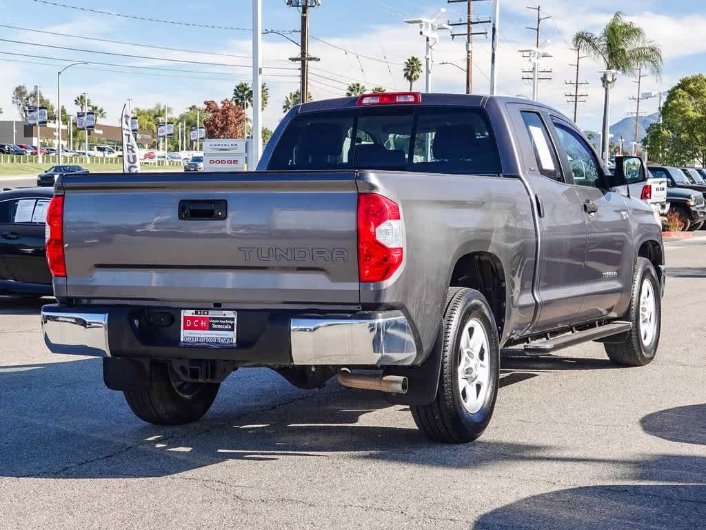 Thumbnail: 2015 Toyota Tundra - 4