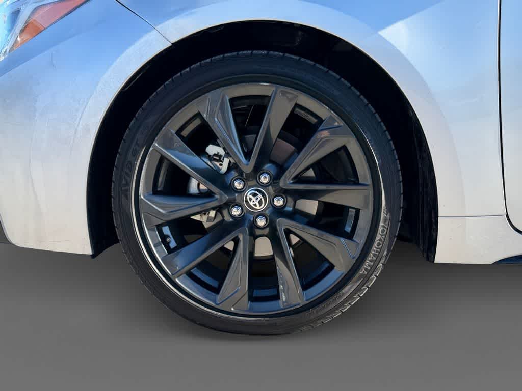 Thumbnail: 2025 Toyota Corolla - 13