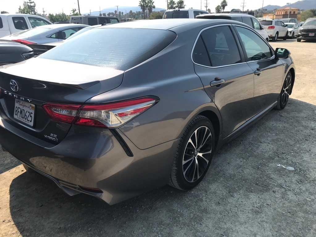 Thumbnail: 2018 Toyota Camry - 6
