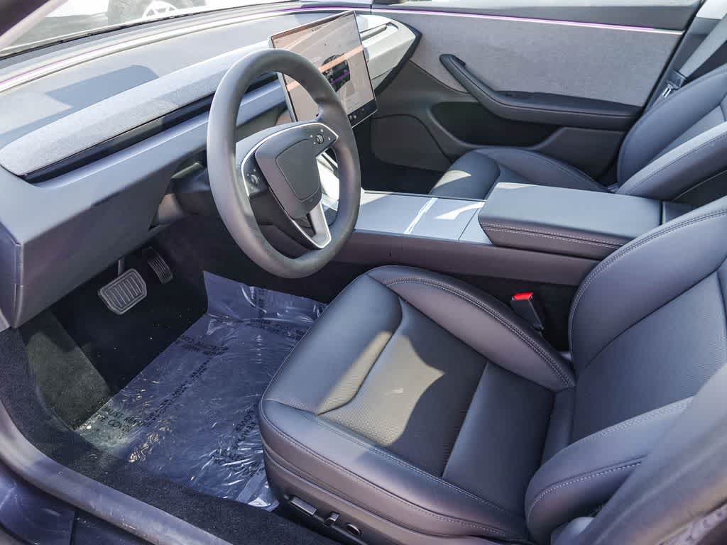 Thumbnail: 2025 Tesla Model 3 - 15