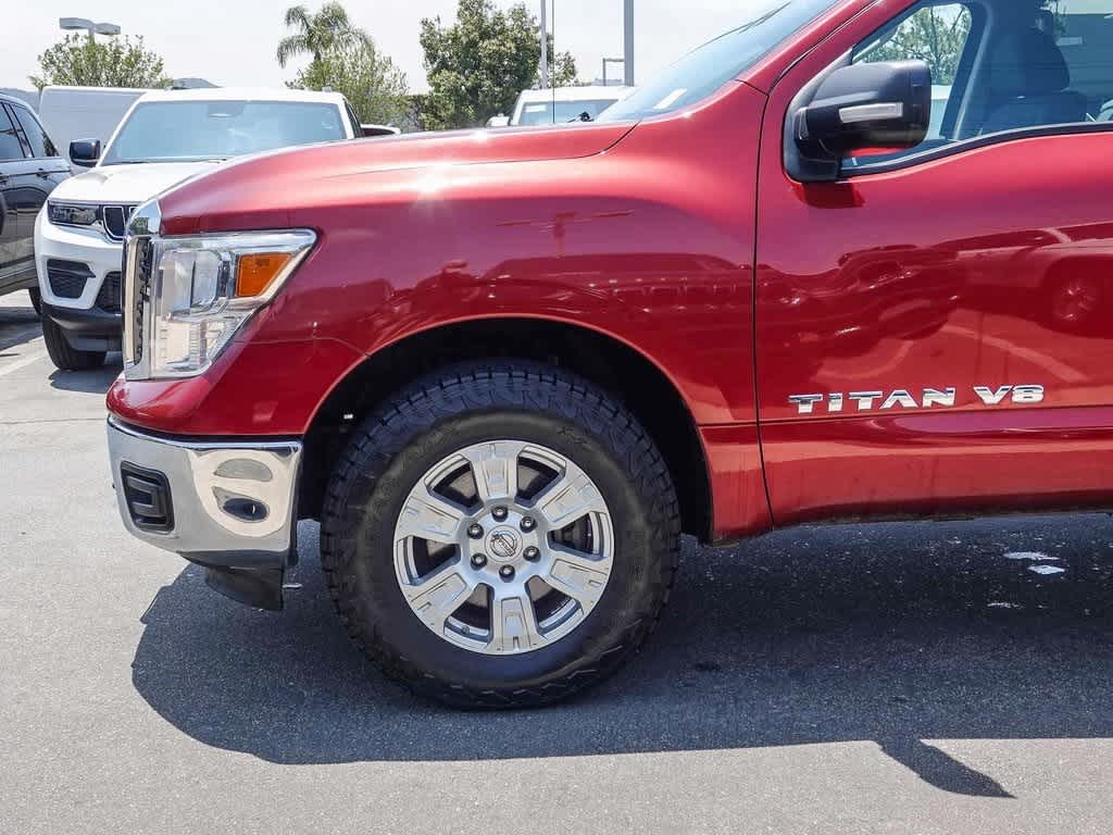 Thumbnail: 2018 Nissan Titan - 9