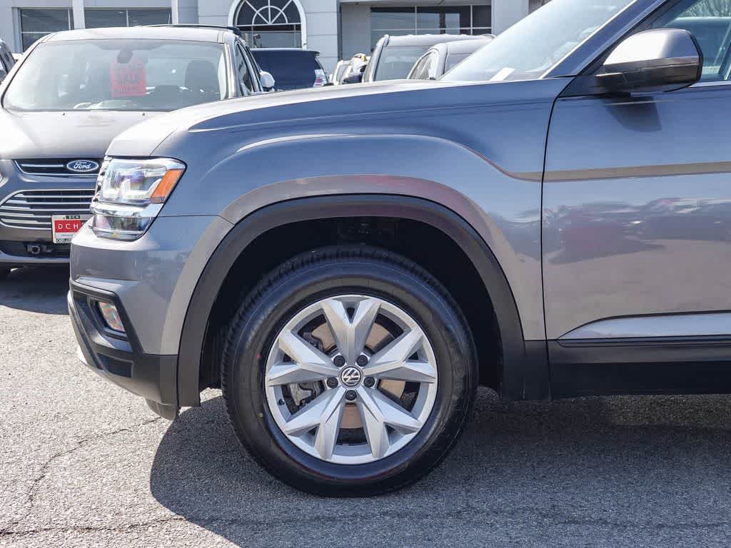 Thumbnail: 2018 Volkswagen Atlas - 9