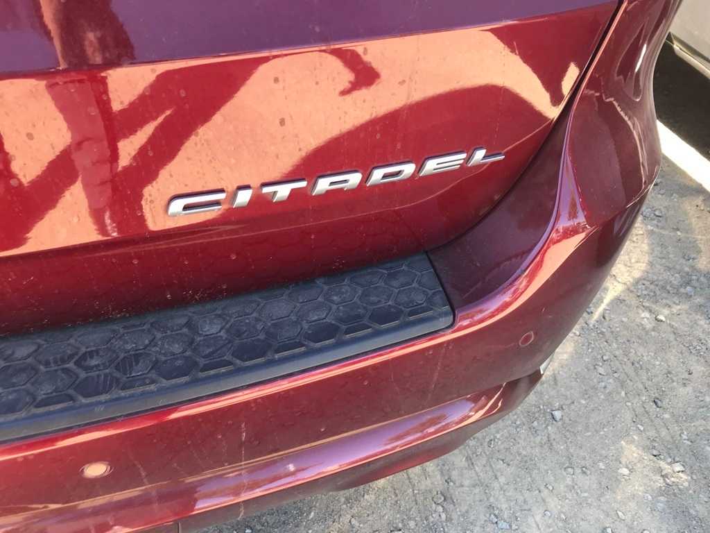 Thumbnail: 2021 Dodge Durango - 5