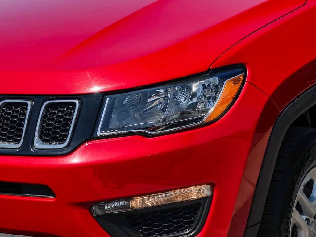 Thumbnail: 2019 Jeep Compass - 8