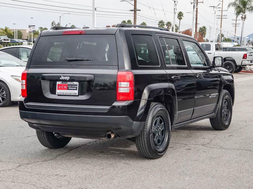 Thumbnail: 2016 Jeep Patriot - 4