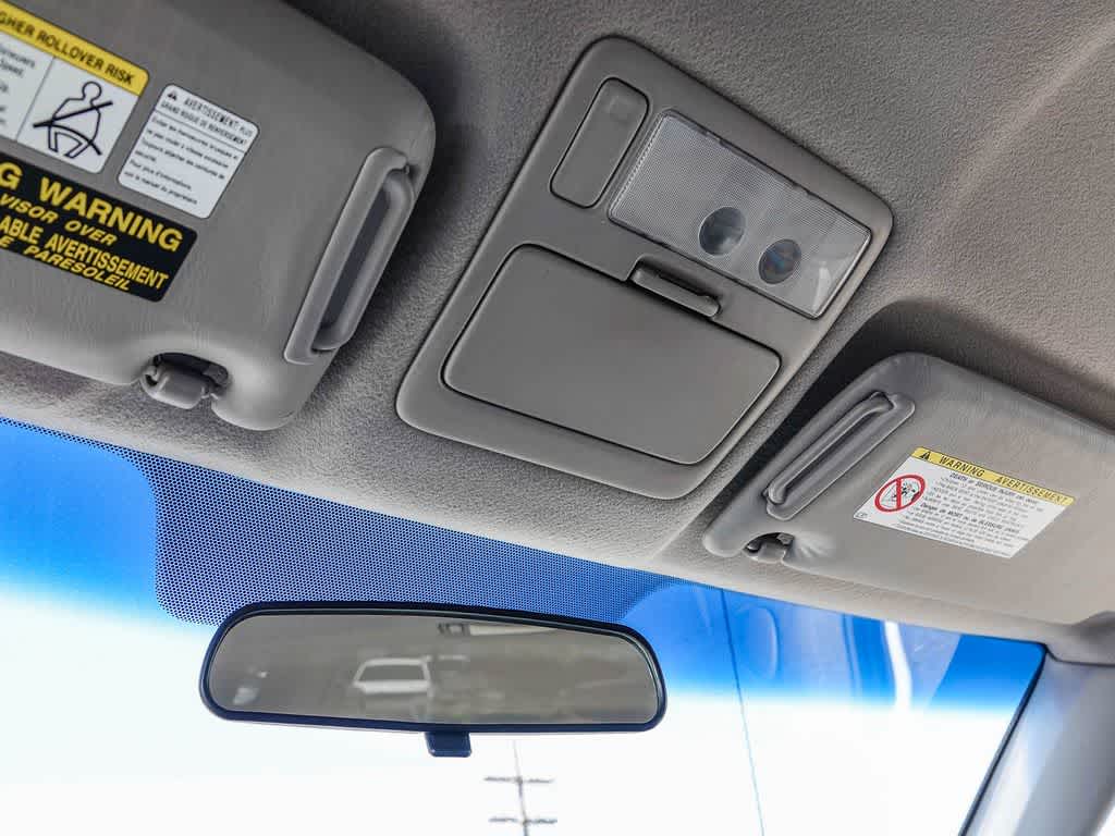 Thumbnail: 2003 Toyota Highlander - 22