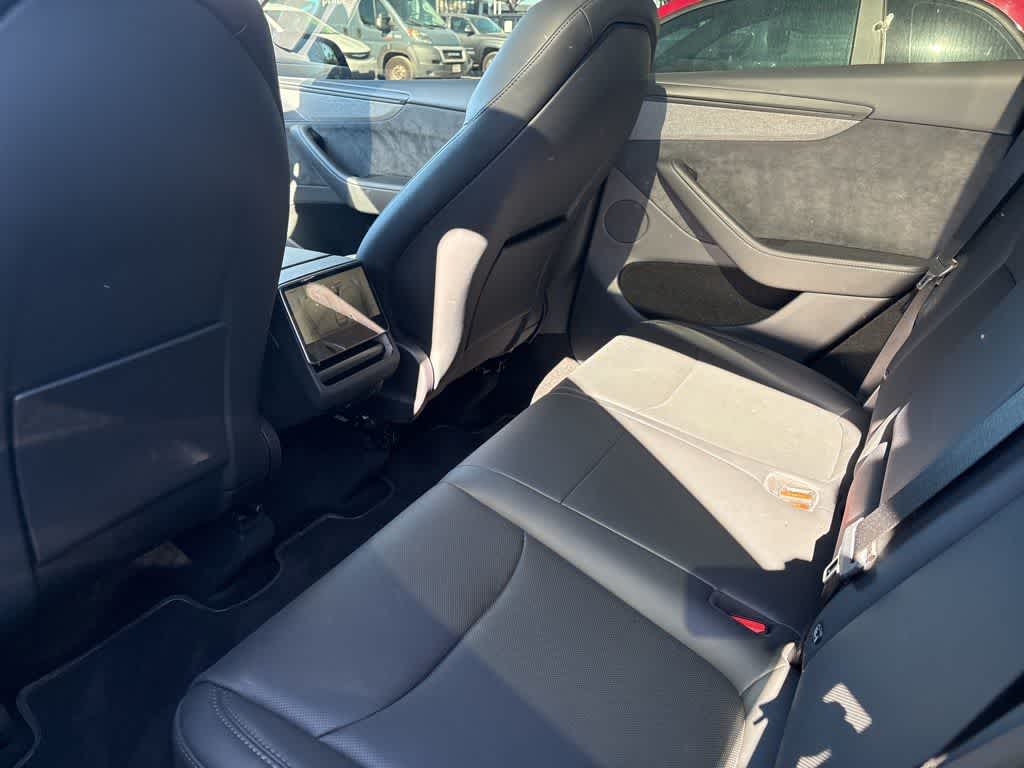 Thumbnail: 2026 Tesla Model Y - 10