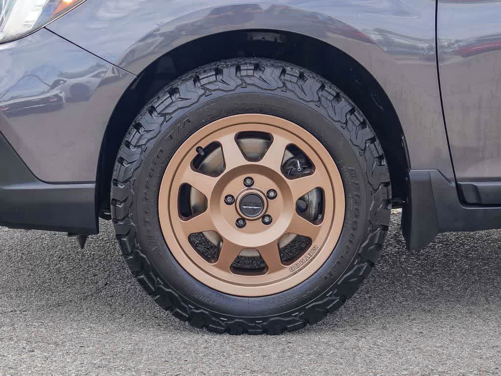 Thumbnail: 2018 Subaru Outback - 10