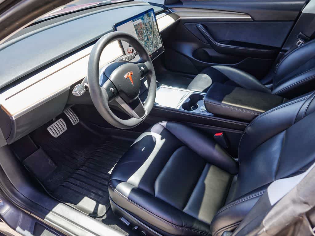 Thumbnail: 2021 Tesla Model 3 - 15