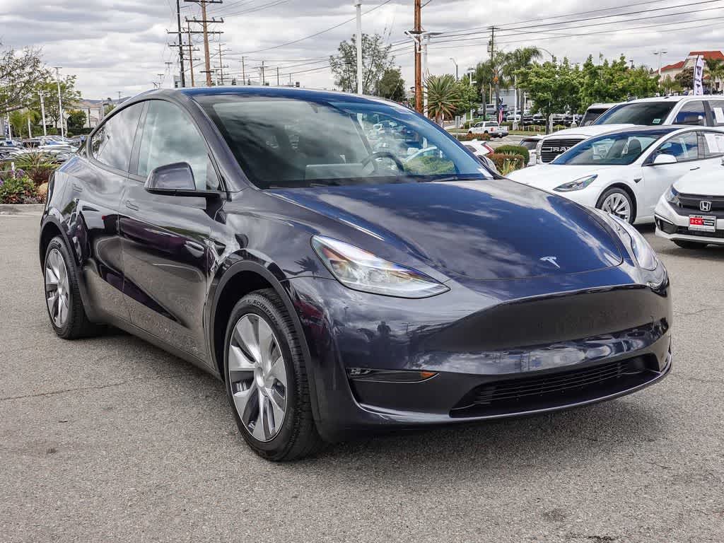 Thumbnail: 2024 Tesla Model Y - 2