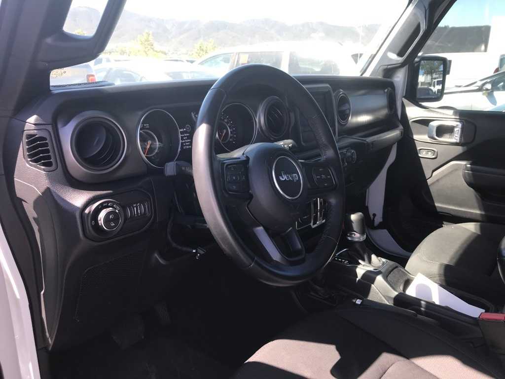 Thumbnail: 2022 Jeep Gladiator - 9