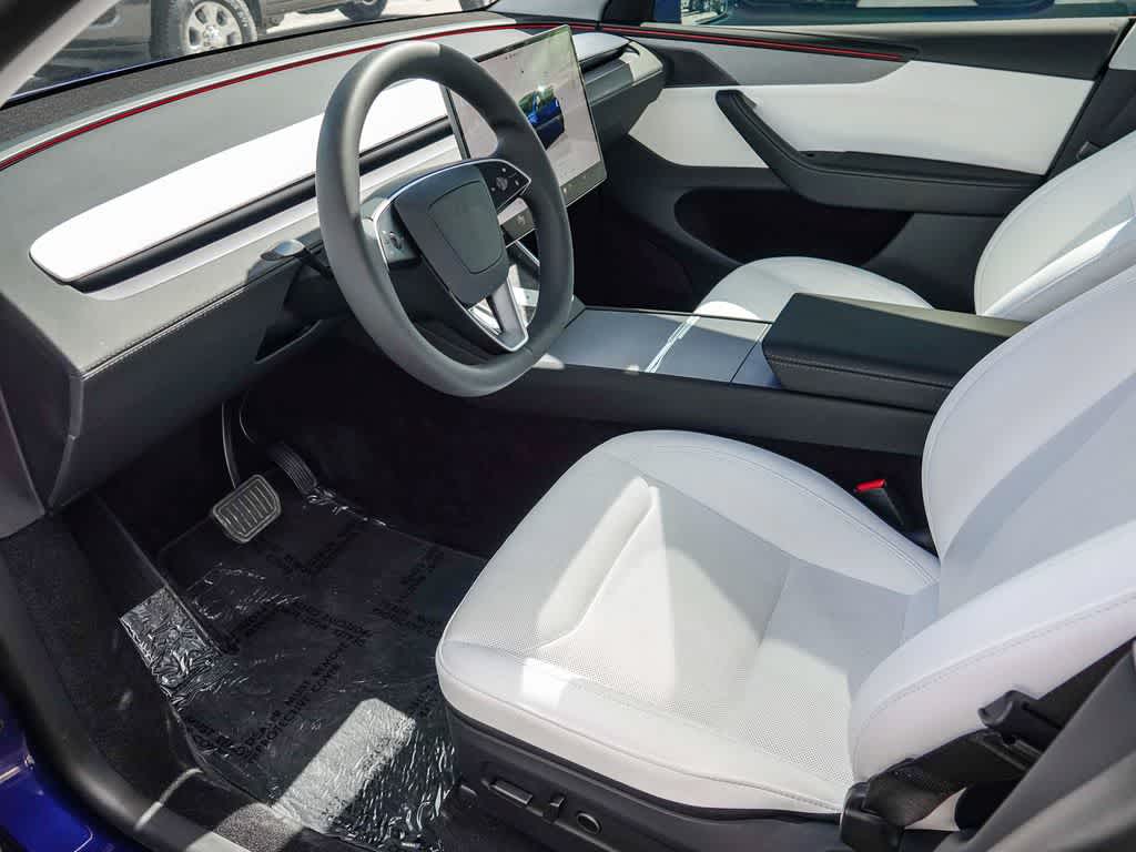 Thumbnail: 2026 Tesla Model Y - 15