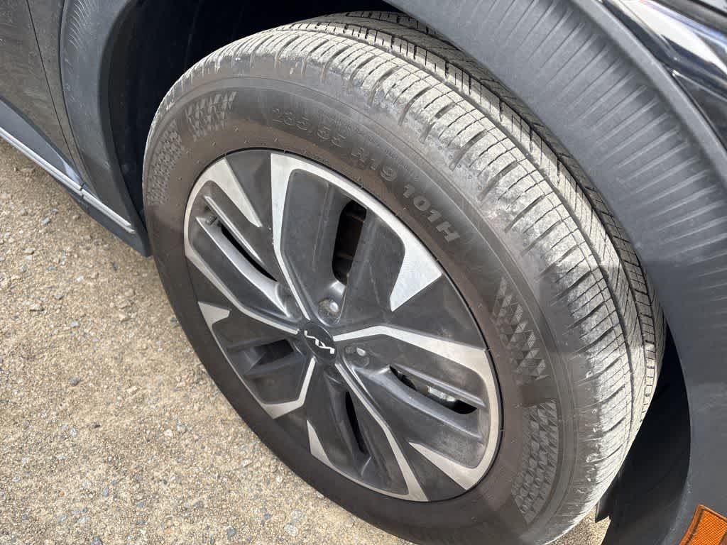 Thumbnail: 2024 Kia EV6 - 3