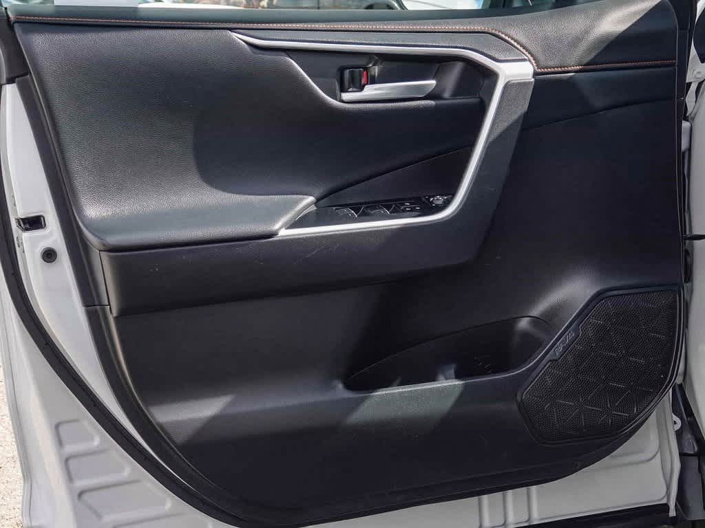 Thumbnail: 2023 Toyota RAV4 - 19