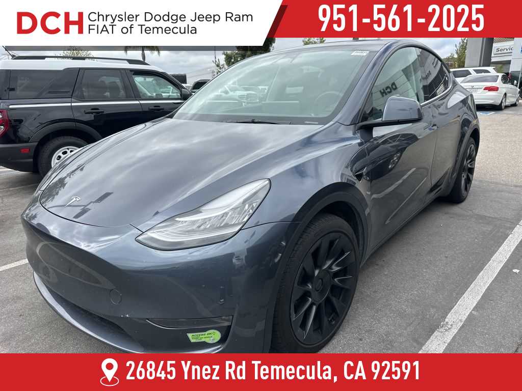 Thumbnail: 2023 Tesla Model Y - 1