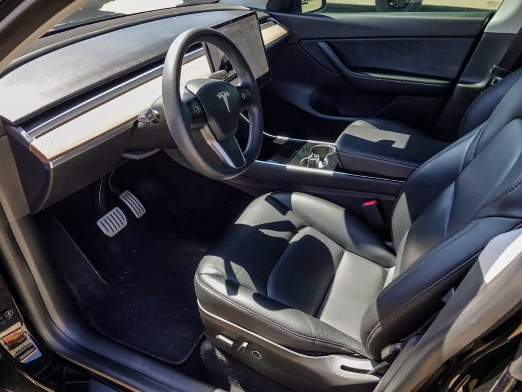 Thumbnail: 2021 Tesla Model Y - 21