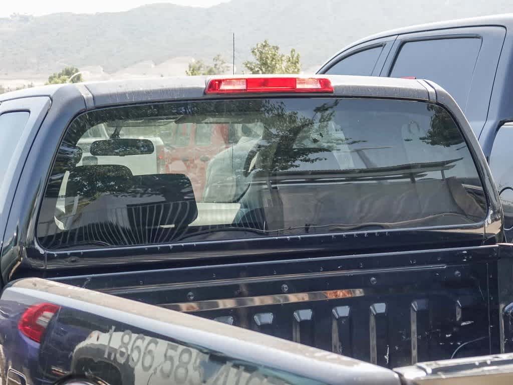 Thumbnail: 2019 Nissan Frontier - 17