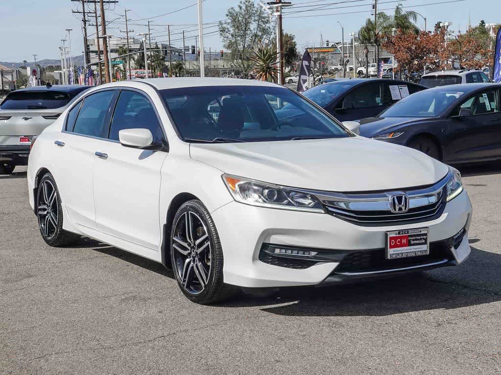 Thumbnail: 2017 Honda Accord - 3