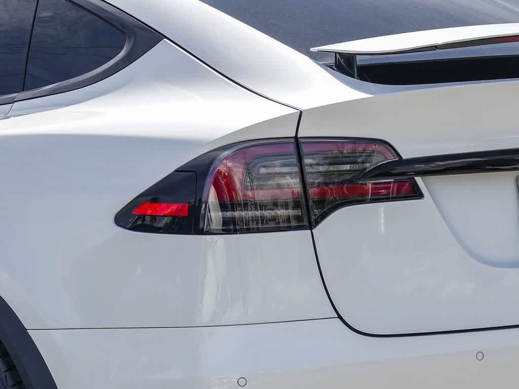 Thumbnail: 2022 Tesla Model X - 7