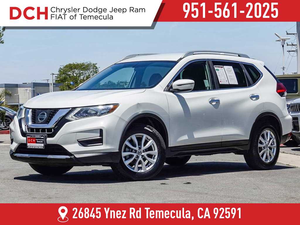 2017 Nissan Rogue SV -
                  Temecula, CA
