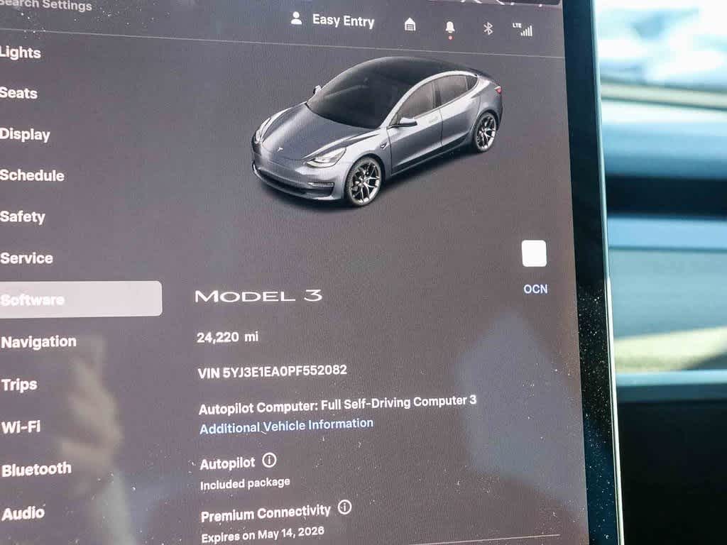 Thumbnail: 2023 Tesla Model 3 - 21