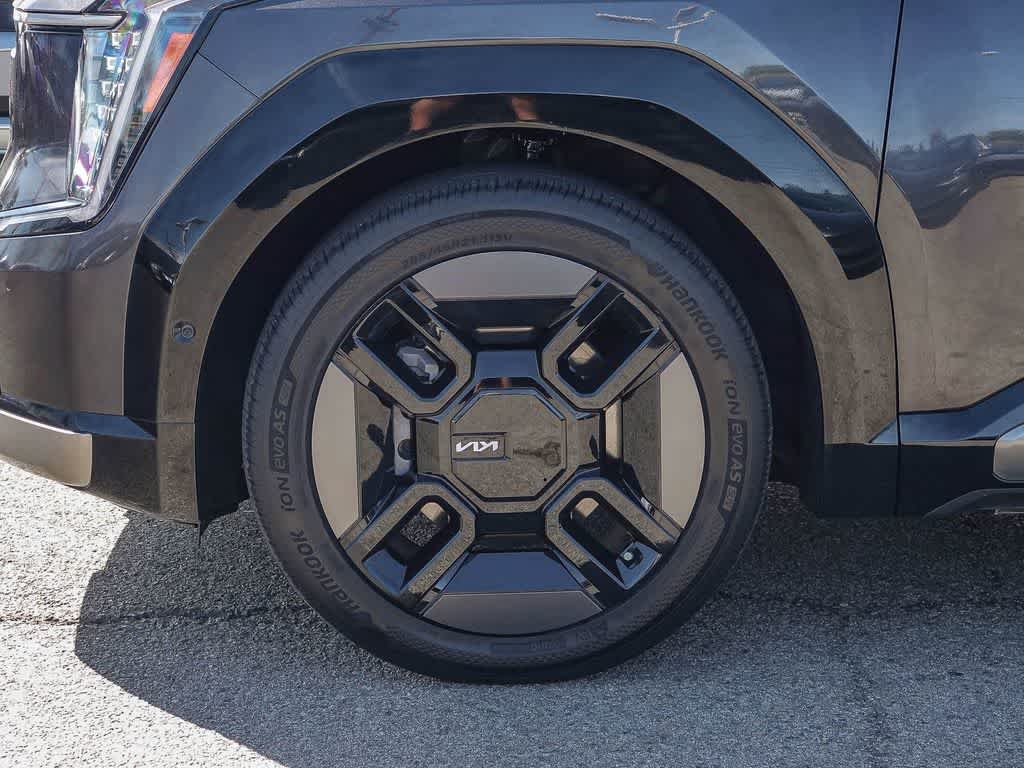 Thumbnail: 2024 Kia EV9 - 10