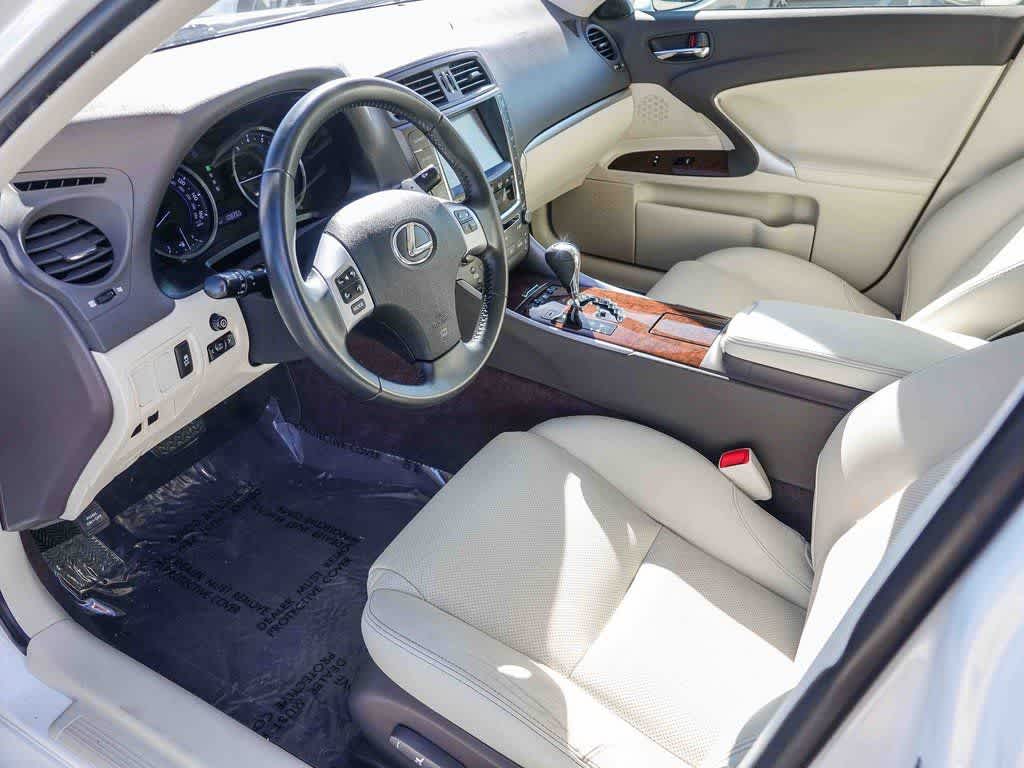 Thumbnail: 2012 Lexus IS - 16