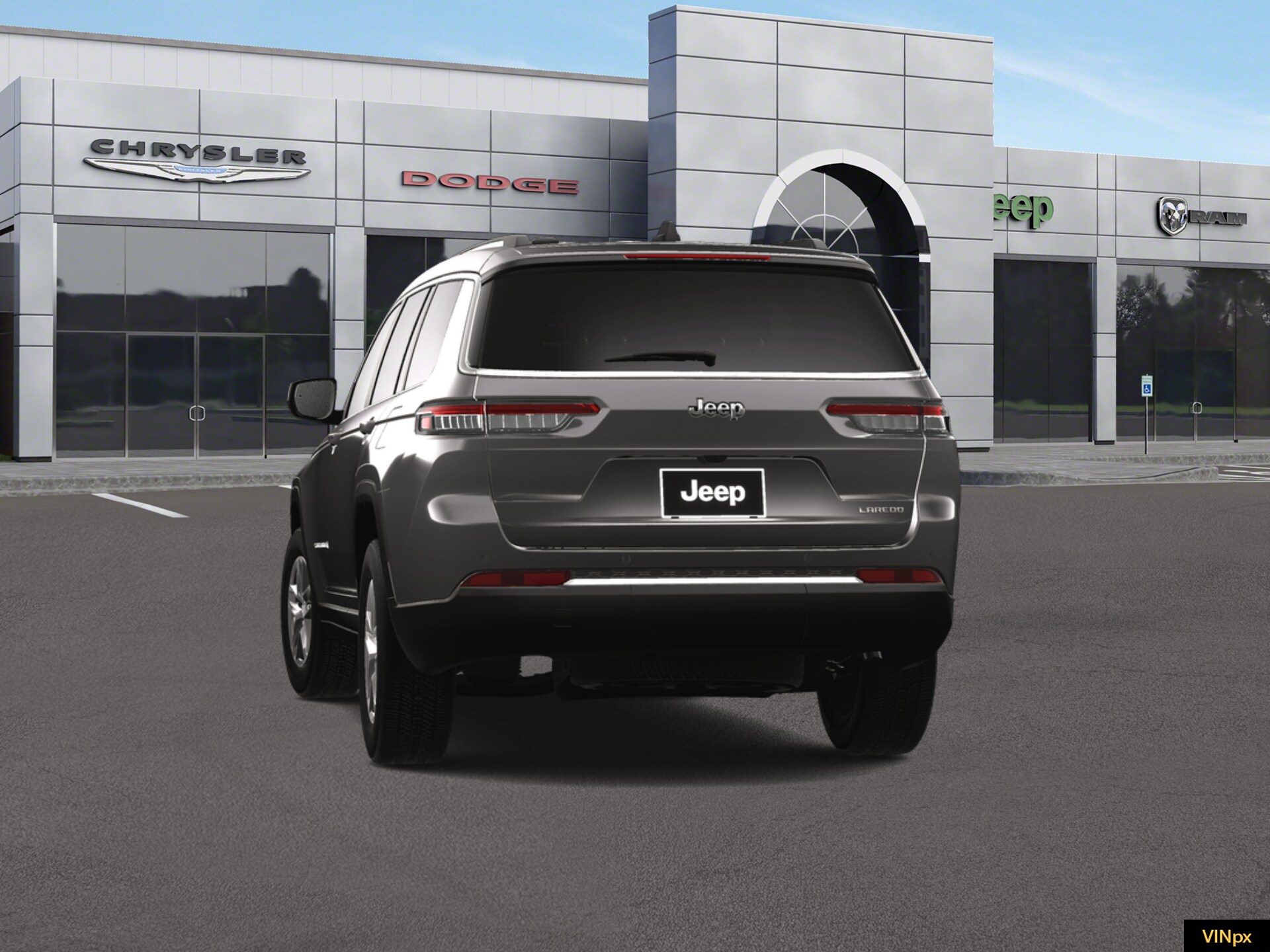 2025 Jeep Grand Cherokee Laredo 13