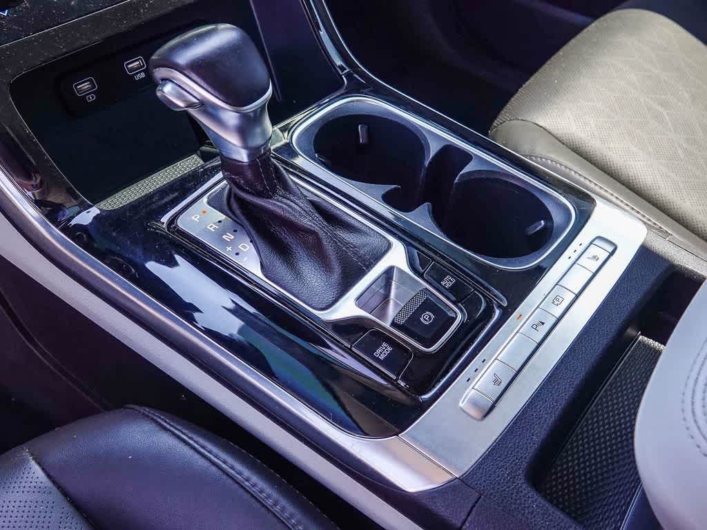 Thumbnail: 2022 Kia Carnival - 18