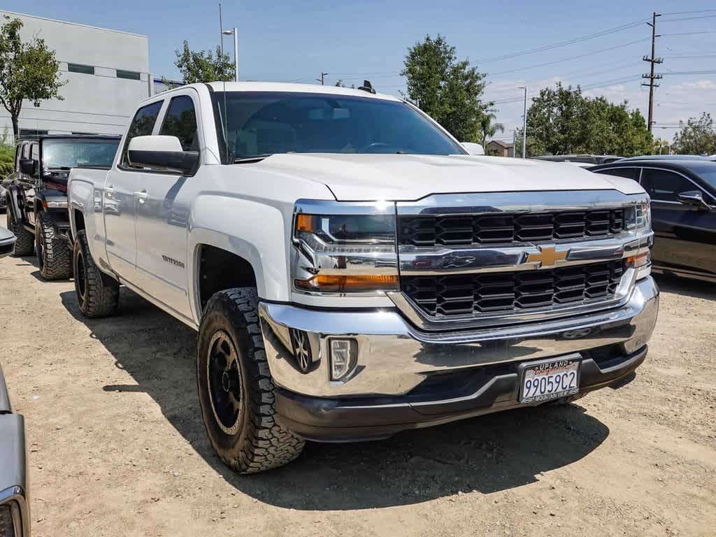 Thumbnail: 2017 Chevrolet Silverado 1500 - 4